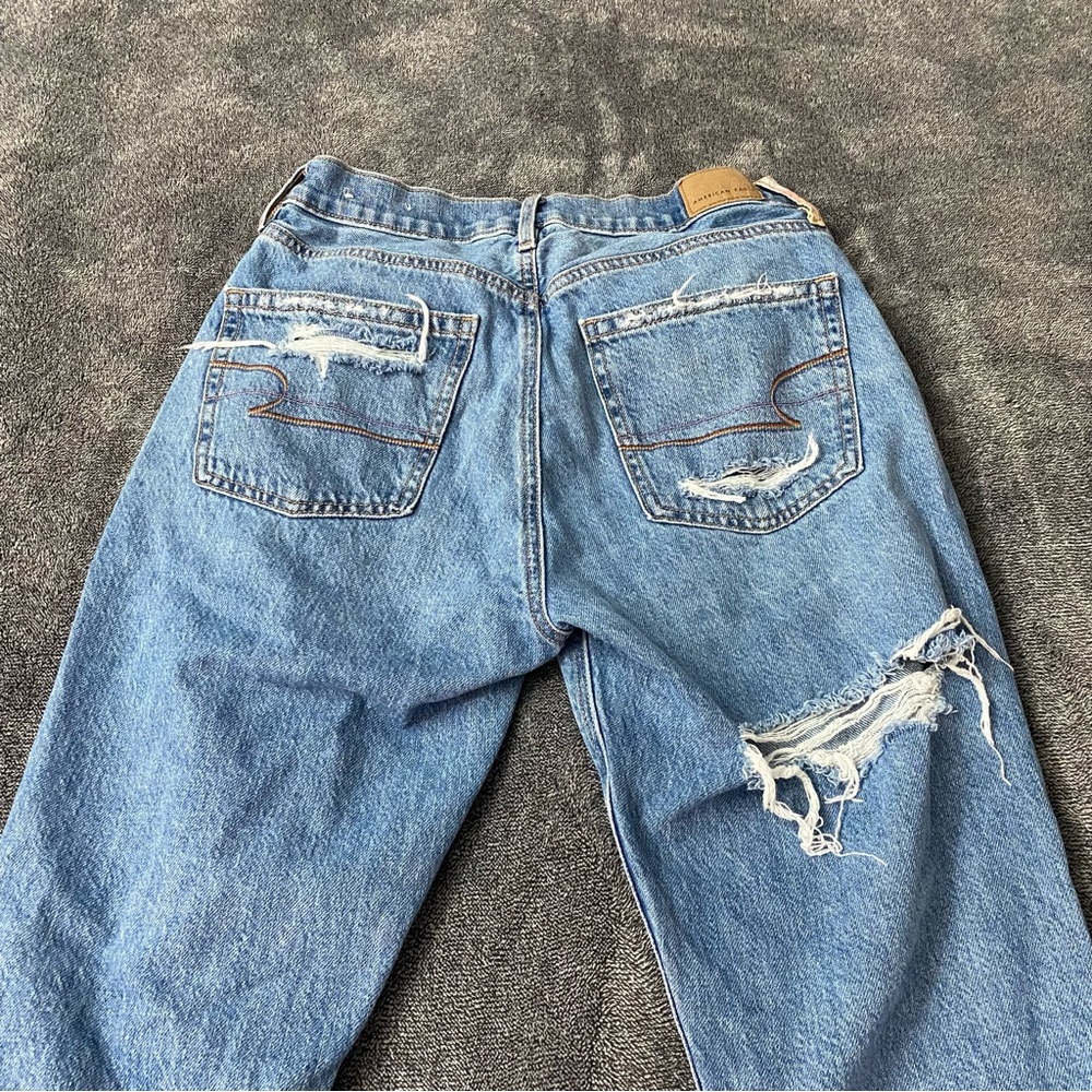 American Eagle Outfitters Distressed Jeans with colorful accents Wide Leg Size 6 - Picture 7 of 13